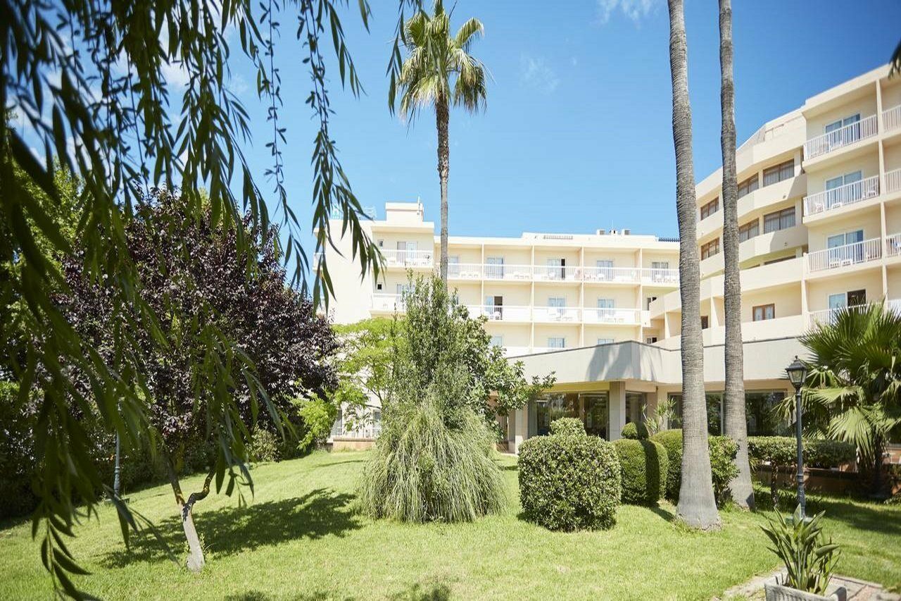 Invisa Hotel Es Pla - Adults Only Sant Antoni de Portmany Dış mekan fotoğraf